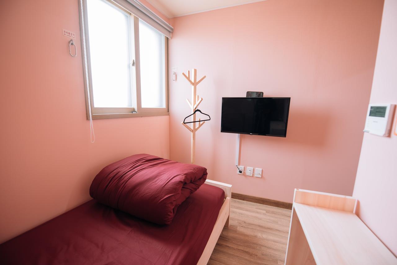 Daegu Midtown Hostel Exterior photo